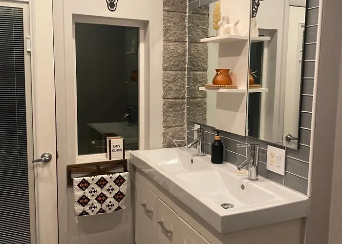 Desert Delight Lodge